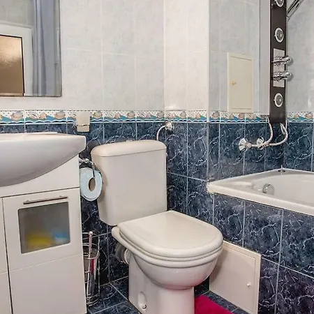 דירה Colorful 1-bdr - Center Of By Flаt Manаger בורגאס