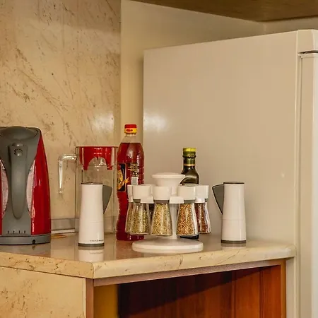 דירה Colorful 1-bdr - Center Of By Flаt Manаger