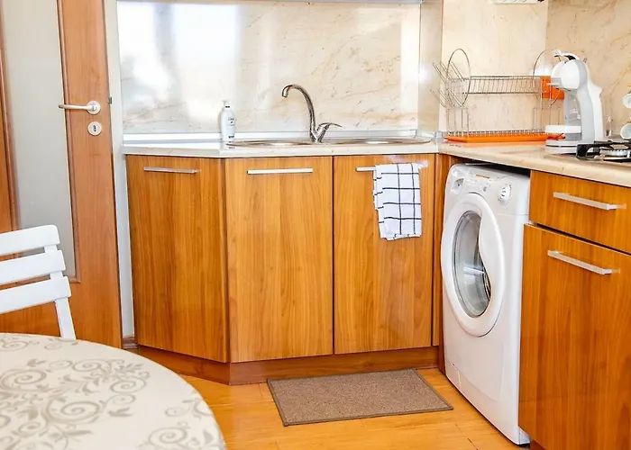 Colorful 1-bdr - Center Of By Flаt Manаger