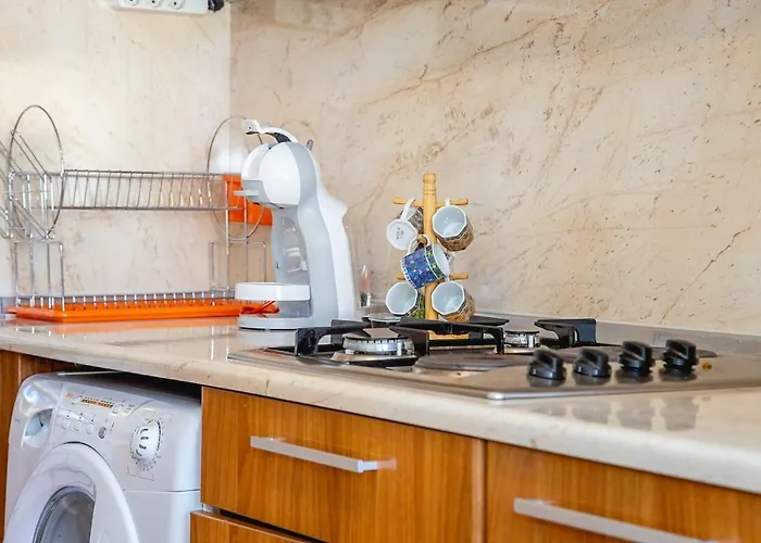 Colorful 1-bdr - Center Of By Flаt Manаger Apartamento Burgas